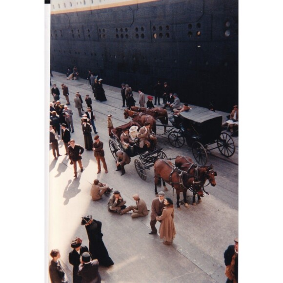 NEW 3 PHOTOS Behind the Scene Movie Titanic Print Kodak Professional Paper 4"x6" - Picture 3 of 6